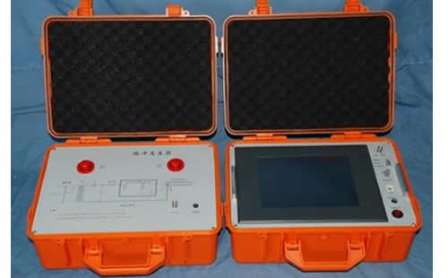 ����}�_�W�y�x